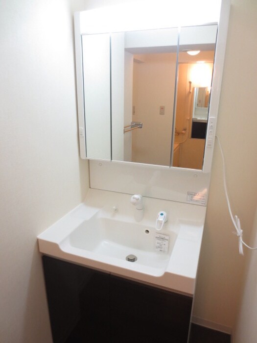 物件内観写真10　(洗面)