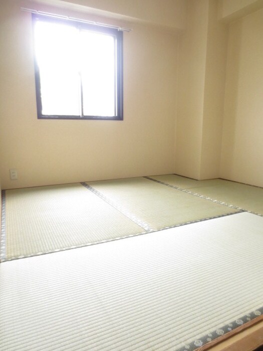 物件内観写真19　(居室)