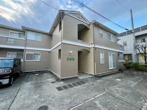 デュ－クシャト－Ⅱ番館外観写真