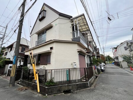南花屋敷２丁目貸家外観写真