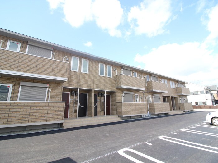 物件外観写真6　(外観写真)