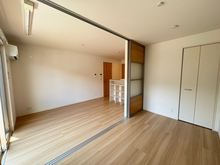 物件内観写真14　(居室)