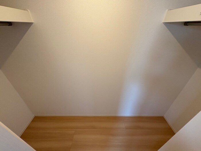 物件内観写真17　(収納)