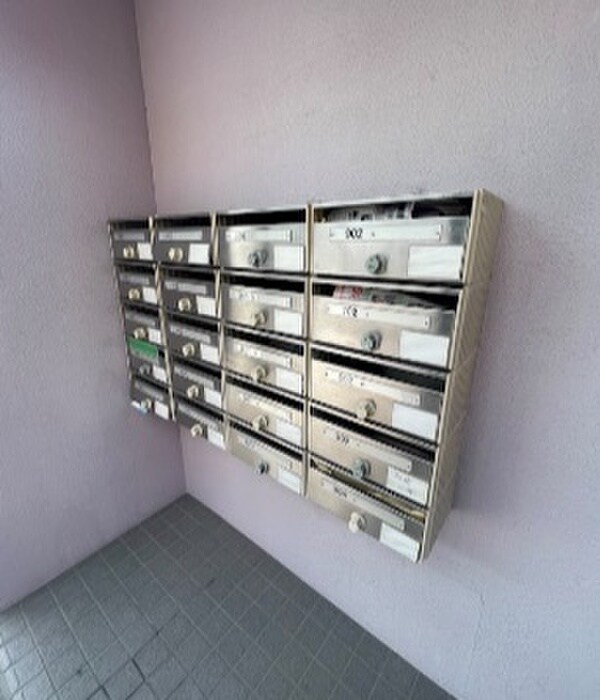 物件外観写真6　(建物設備)