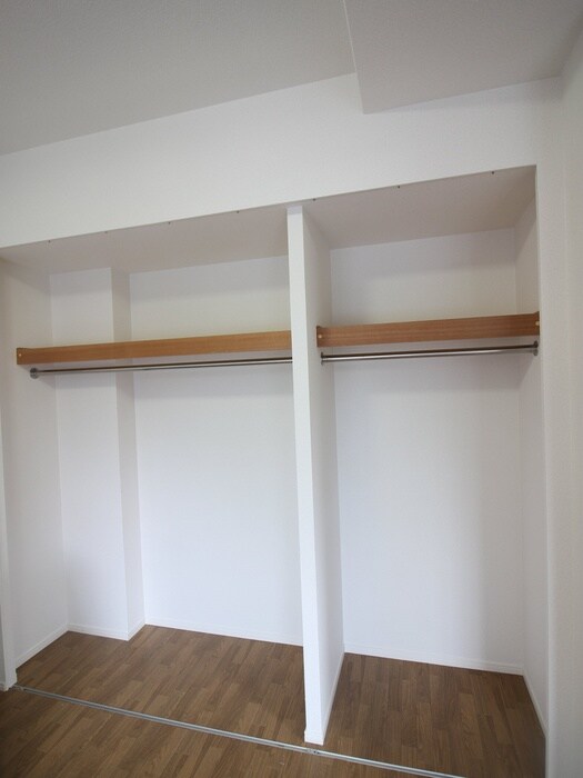 物件内観写真18　(収納)