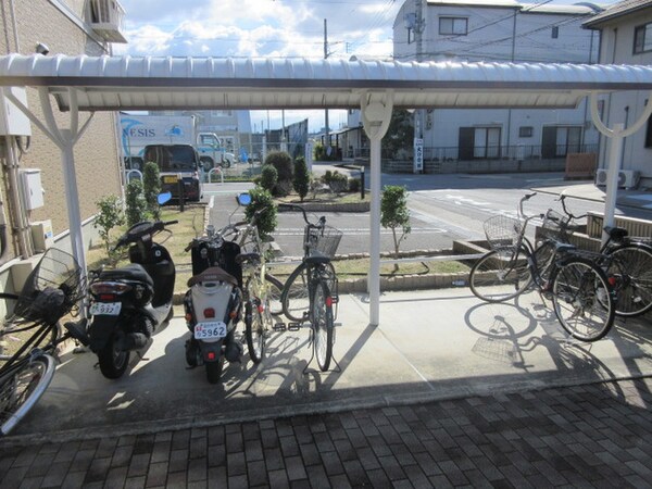 駐輪場