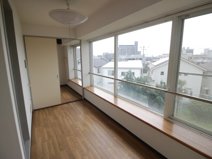 物件内観写真14　(居室)