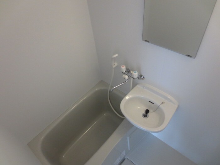 物件内観写真9　(バス／シャワールーム等)