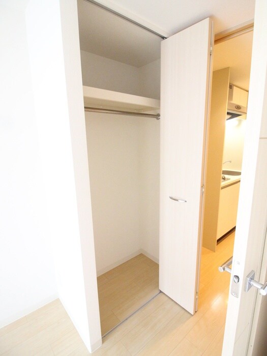 物件内観写真18　(収納)