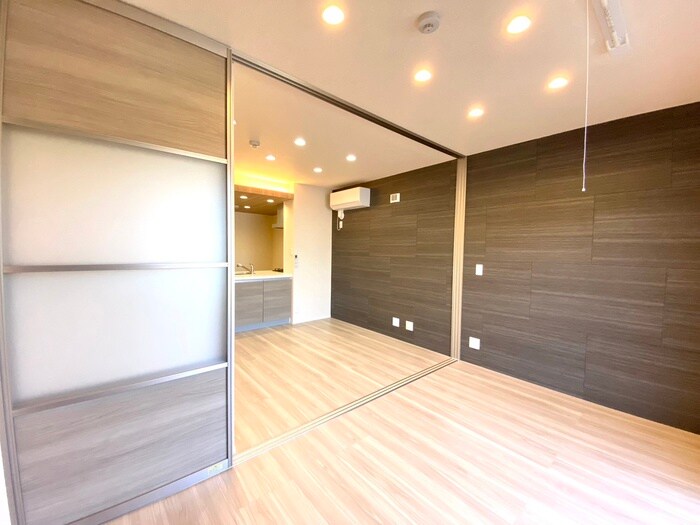 物件内観写真9　(居室)