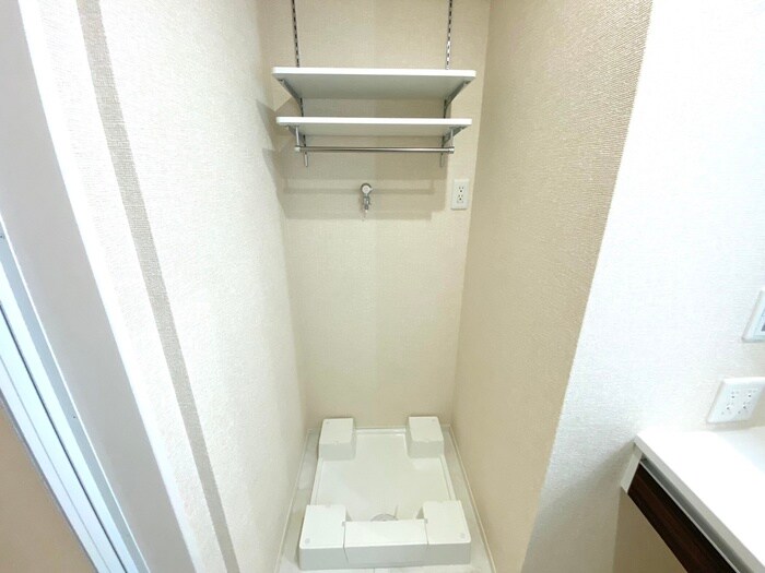 物件内観写真22　(洗濯機置場)