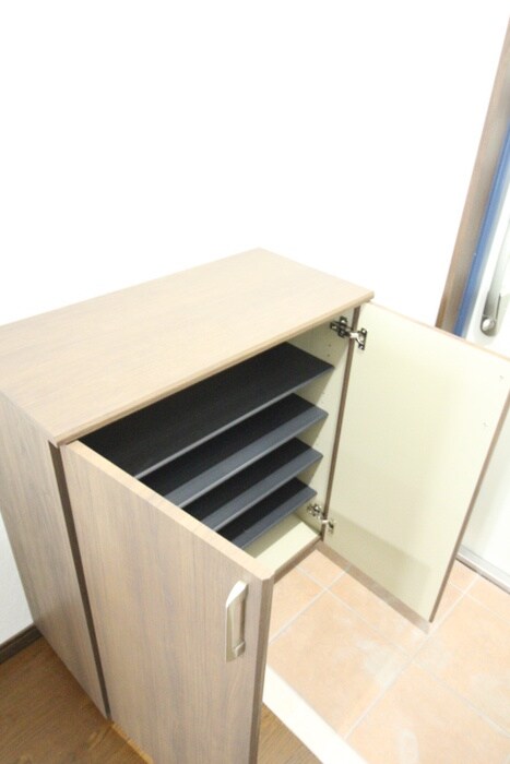 物件内観写真13　(靴箱)