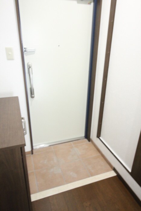 物件内観写真19　(玄関)