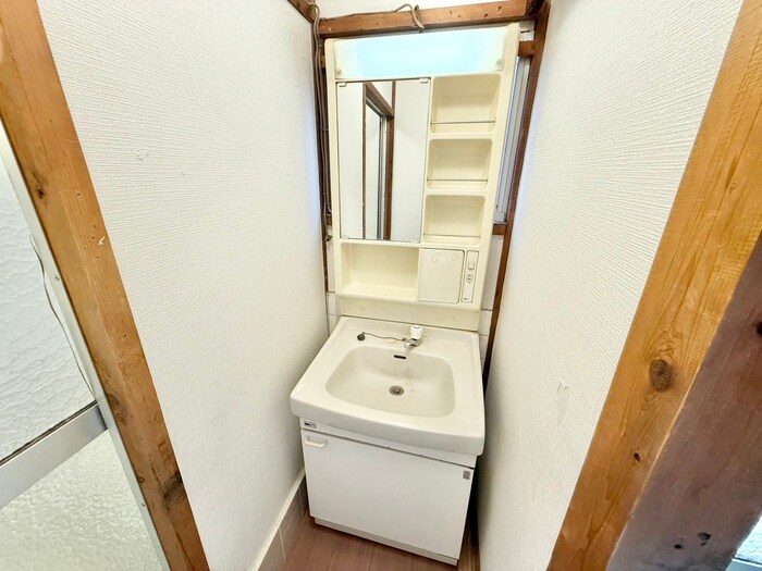 物件内観写真15　(洗面)