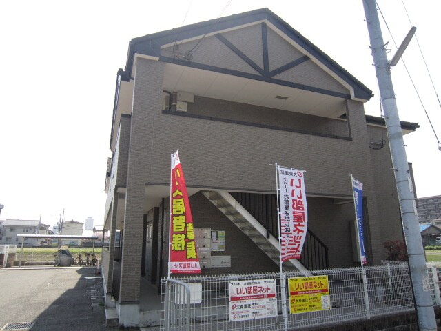 物件外観写真3　(外観写真)