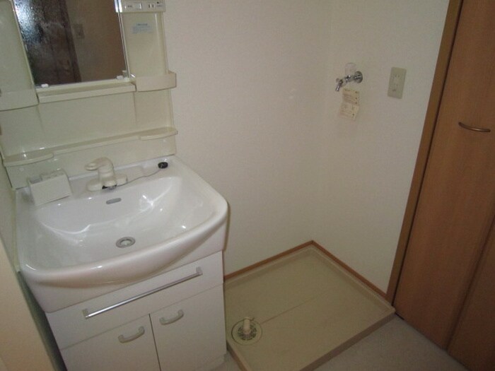 物件内観写真11　(洗面)