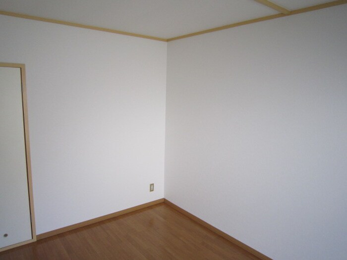 物件内観写真19　(居室)