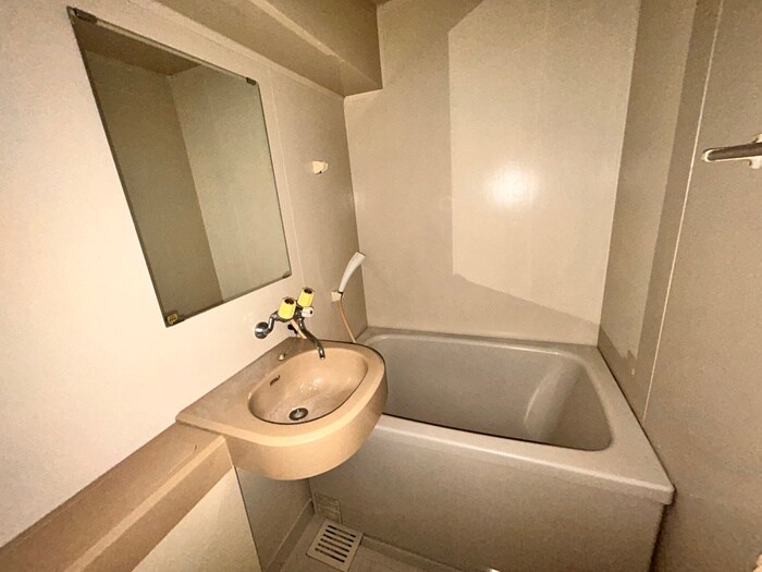 物件内観写真12　(バス／シャワールーム等)