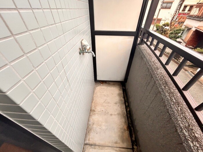 物件内観写真20　(洗濯機置場)