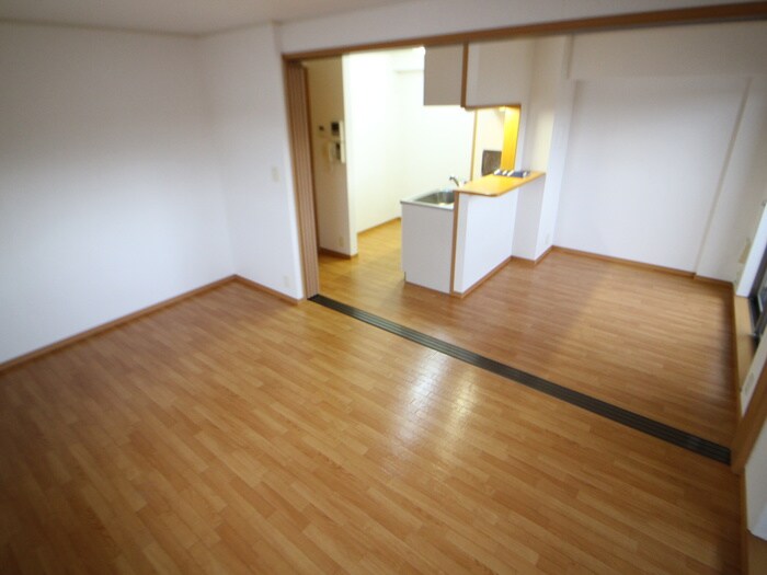 物件内観写真7　(居室)