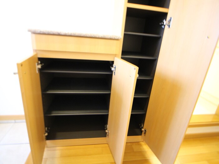 物件内観写真20　(靴箱)