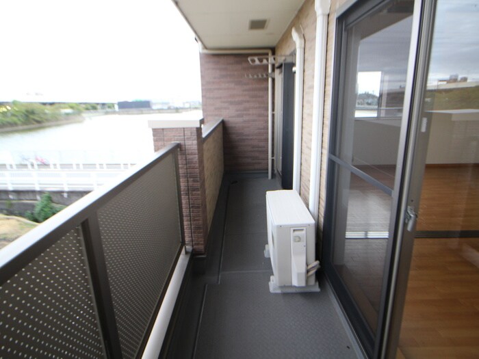 物件内観写真21　(ベランダ・バルコニー)