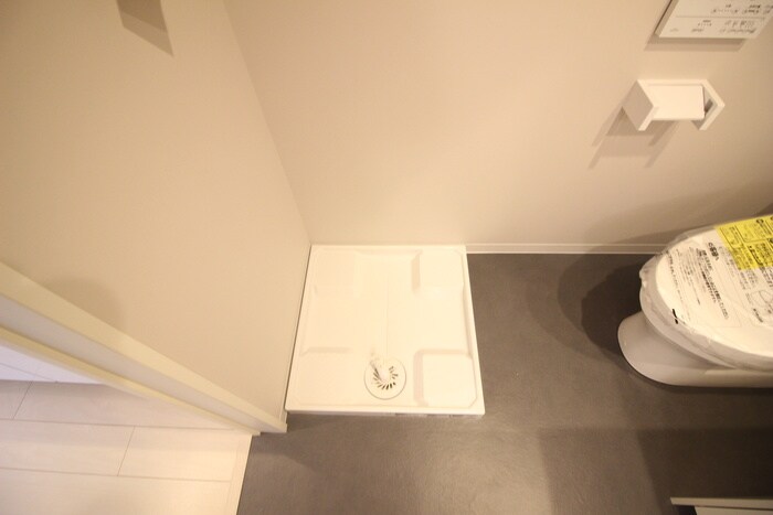 物件内観写真13　(洗濯機置場)