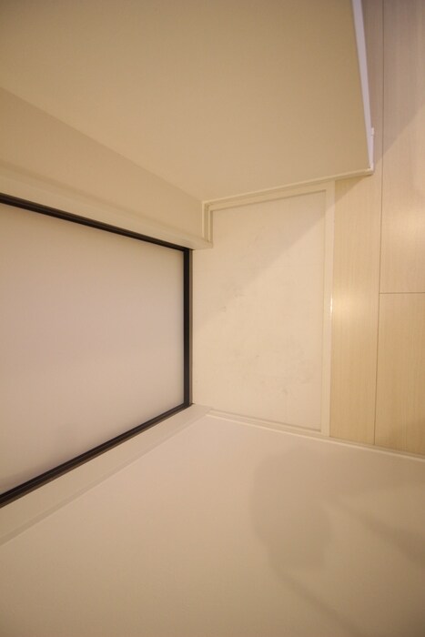 物件内観写真17　(玄関)