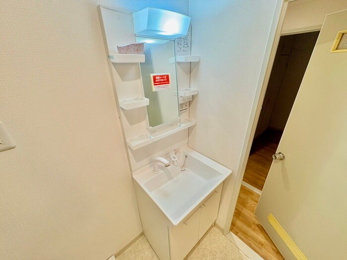 物件内観写真13　(洗面)