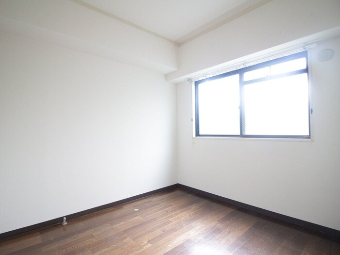 物件内観写真13　(居室)