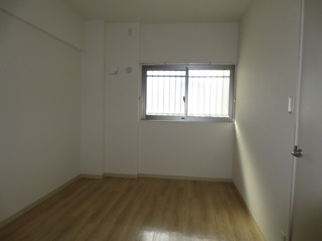 物件内観写真16　(居室)