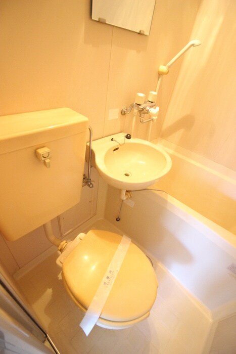 物件内観写真11　(トイレ)