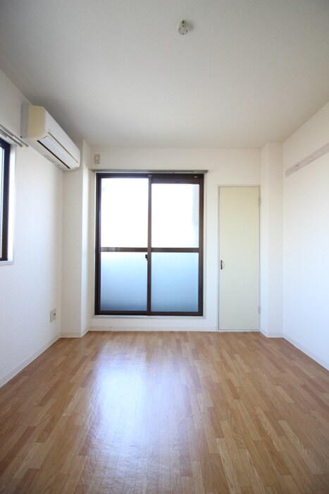 物件内観写真12　(居室)