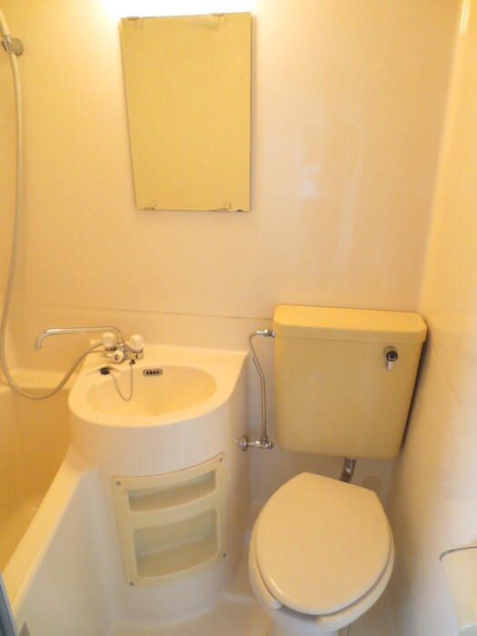 物件内観写真9　(トイレ)