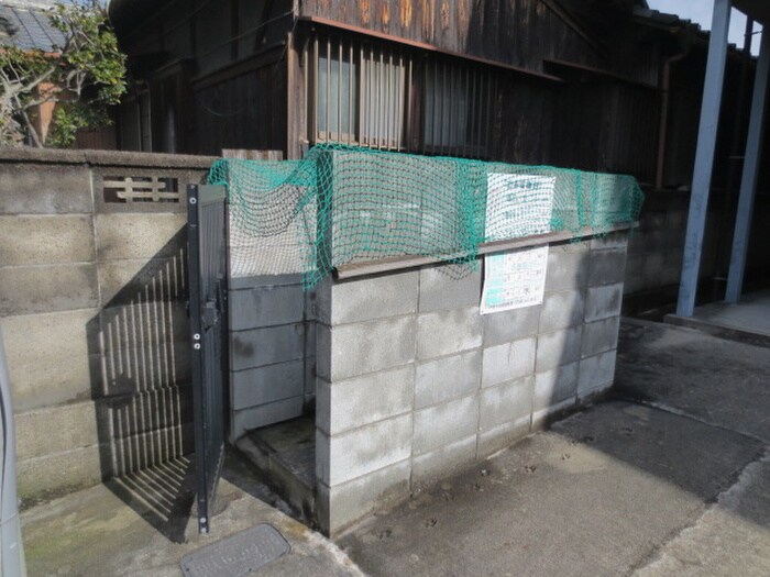 物件外観写真3　(建物設備)