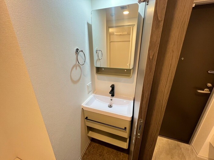 物件内観写真14　(洗面)