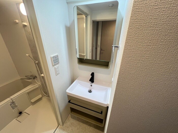 物件内観写真14　(洗面)