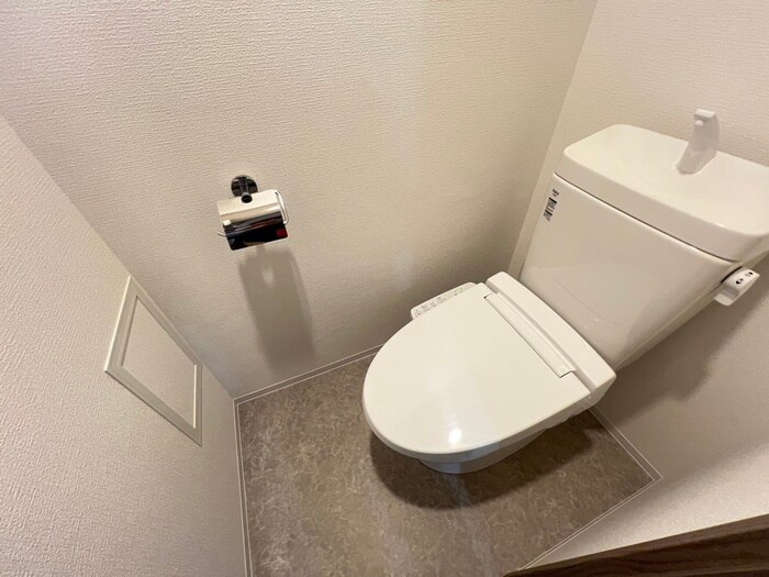 物件内観写真17　(トイレ)