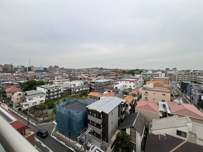 物件内観写真22　(室内からの展望)