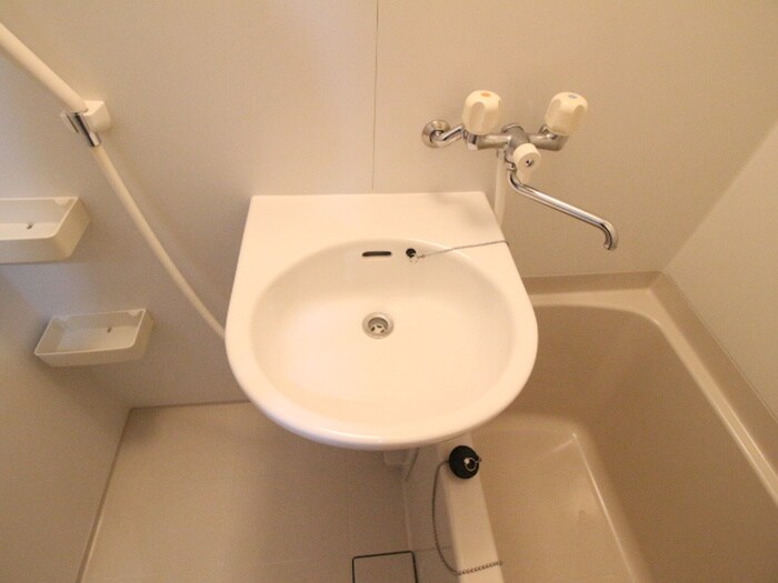 物件内観写真13　(洗面)