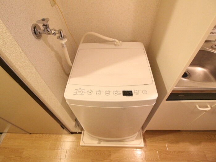 物件内観写真14　(洗濯機置場)