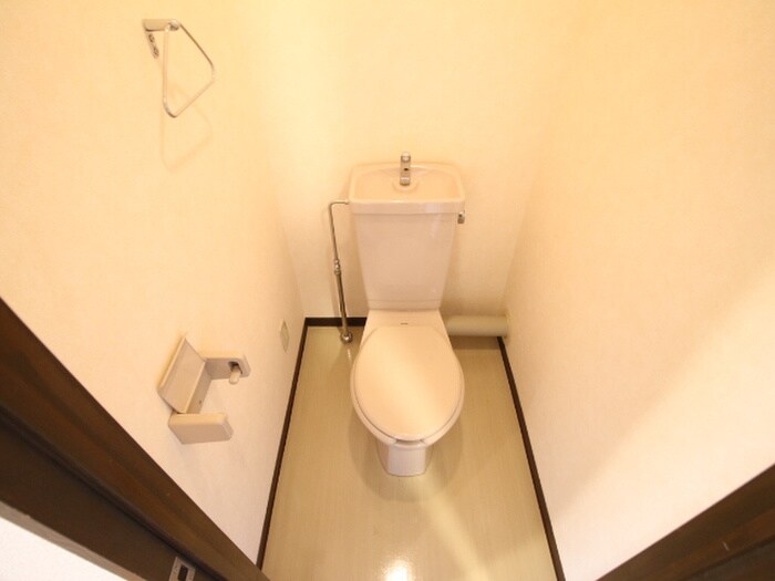 物件内観写真14　(トイレ)