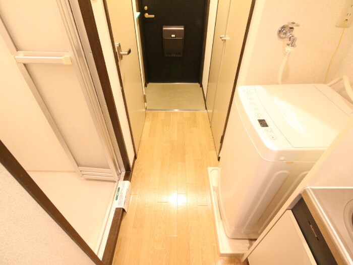 物件内観写真15　(廊下)