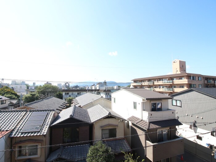 物件内観写真15　(室内からの展望)