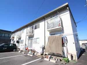 葉山ハイツA棟外観写真