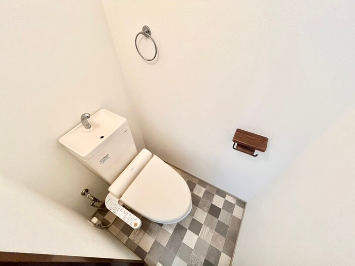 物件内観写真17　(トイレ)