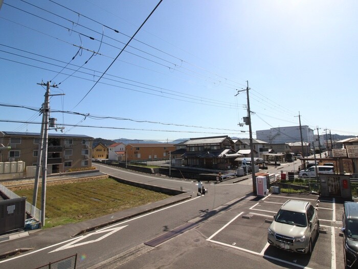 物件内観写真18　(室内からの展望)