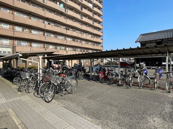 駐輪場