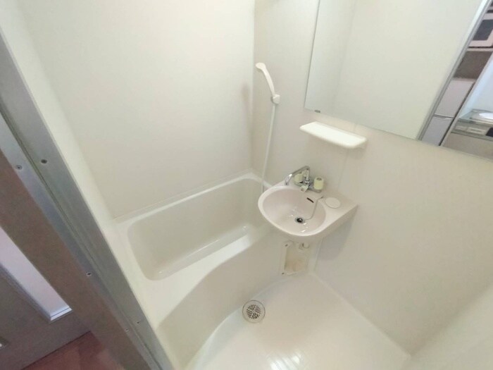 物件内観写真10　(バス／シャワールーム等)