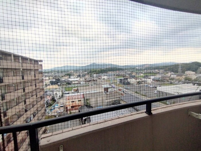 物件内観写真20　(室内からの展望)